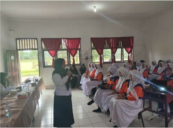 Sosialisasi Komunikasi dan Edukasi Bahaya Narkotika di SMA Nusantara Setia Janji Kab. Asahan Sosialisasi Komunikasi dan Edukasi Bahaya Narkotika di SMA Nusantara Setia Janji Kab. Asahan